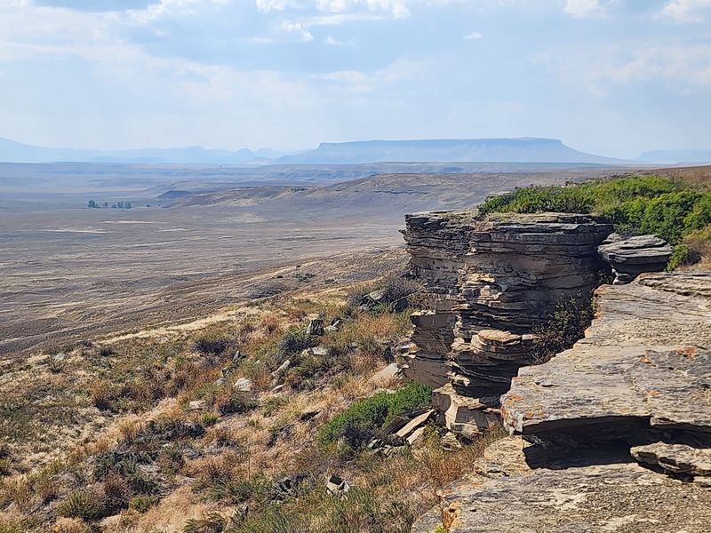 Finding the Cliff That Feeds a Thousand Stories Finding the Cliff That Feeds a Thousand Stories