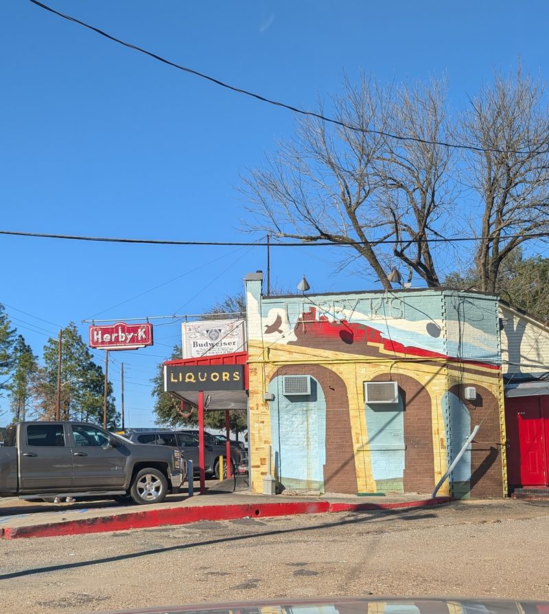 Finding the Place on Pierre Avenue