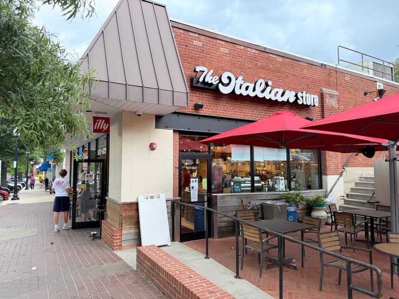 Finding the Shop in Westover Village