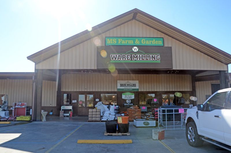 Finding the Store on Rivers Drive Finding the Store on Rivers Drive