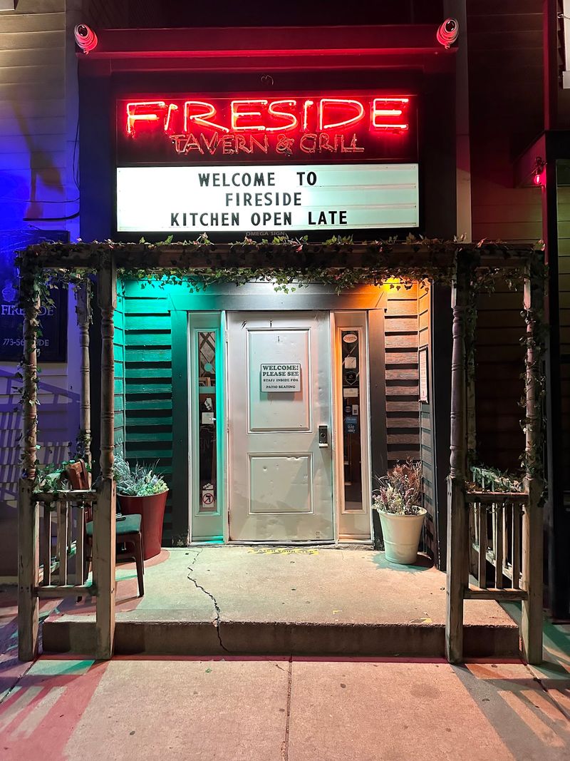 Fireside Restaurant & Lounge, Chicago, IL Fireside Restaurant & Lounge, Chicago, IL