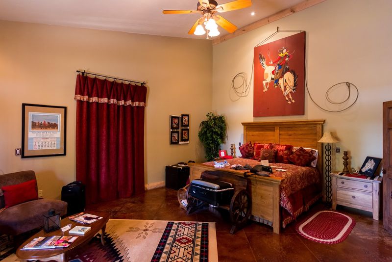 Fireside Suites With Private Entrances Fireside Suites With Private Entrances