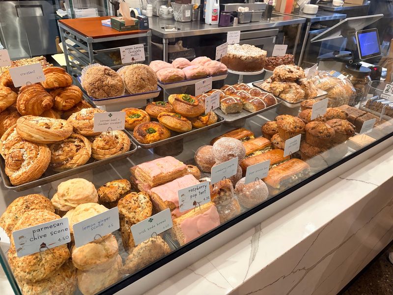 Flour Bakery + Cafe Flour Bakery + Cafe