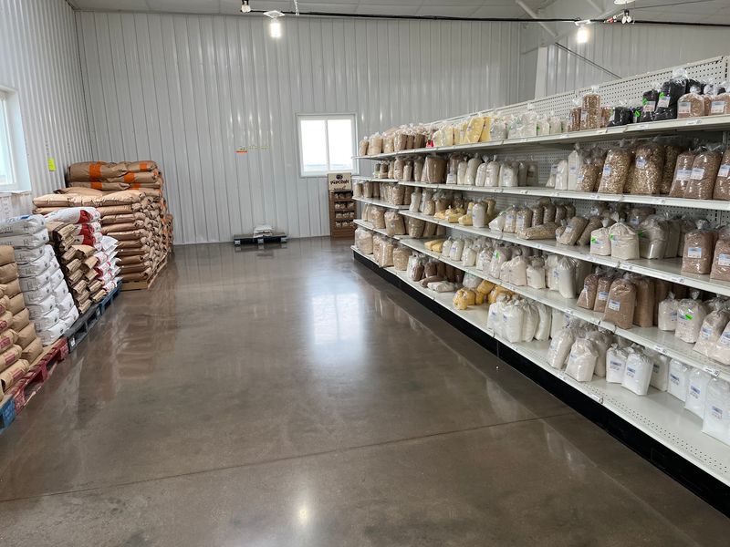 Flour, Cornmeal and the Baker's Pantry Flour, Cornmeal and the Baker's Pantry