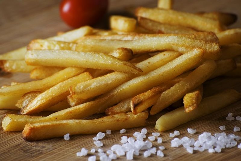 French Fries: A Disputed Beginning French Fries: A Disputed Beginning
