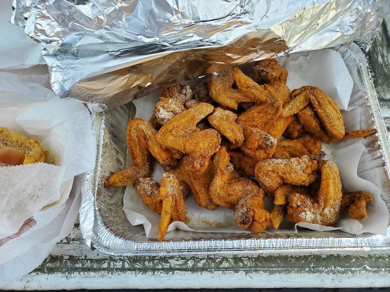 Fresh Fish & Fry - Crack Chicken, Lansing, Michigan