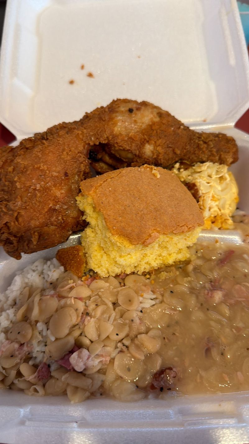 Fried Chicken, Pork Chops, and Seafood Plates Fried Chicken, Pork Chops, and Seafood Plates