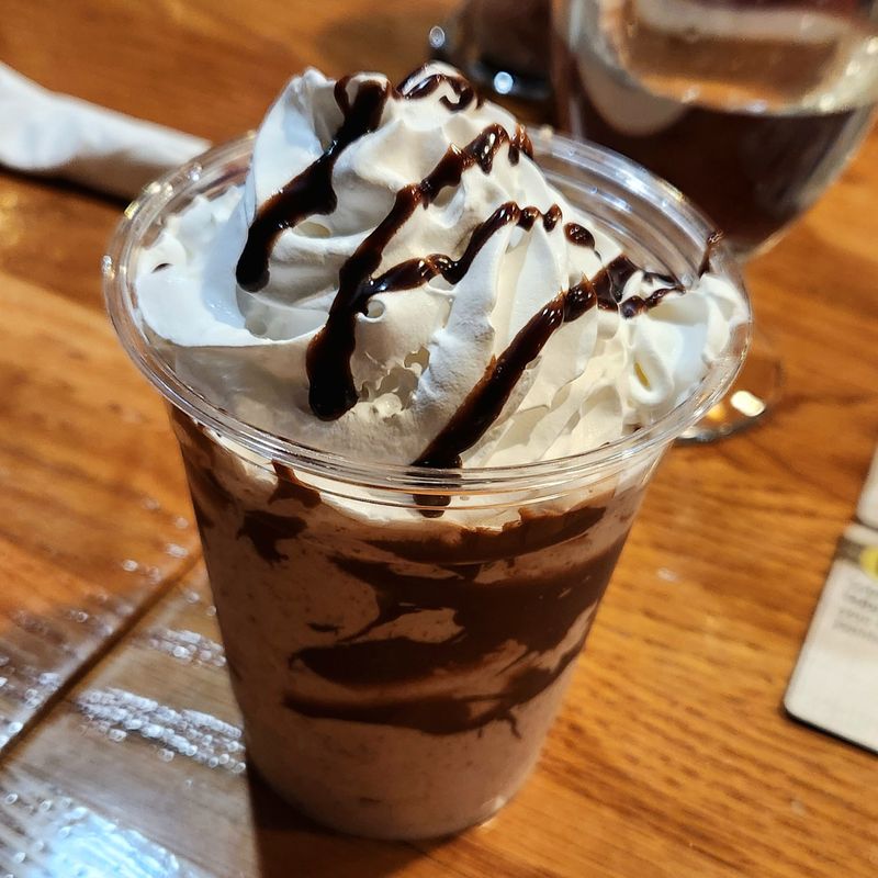 Fried Oreos and Nutella Milkshakes Seal the Deal Fried Oreos and Nutella Milkshakes Seal the Deal
