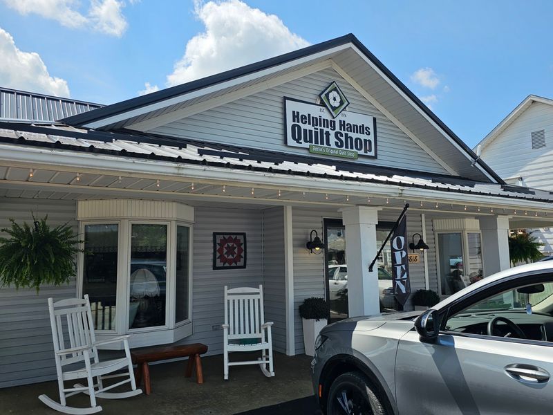 Friendly Counter Help And A Comfortable Porch Friendly Counter Help And A Comfortable Porch