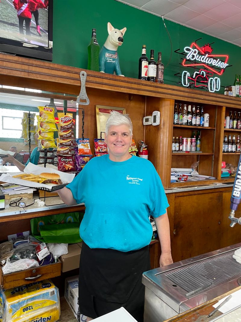Friendly Faces Behind the Counter Friendly Faces Behind the Counter