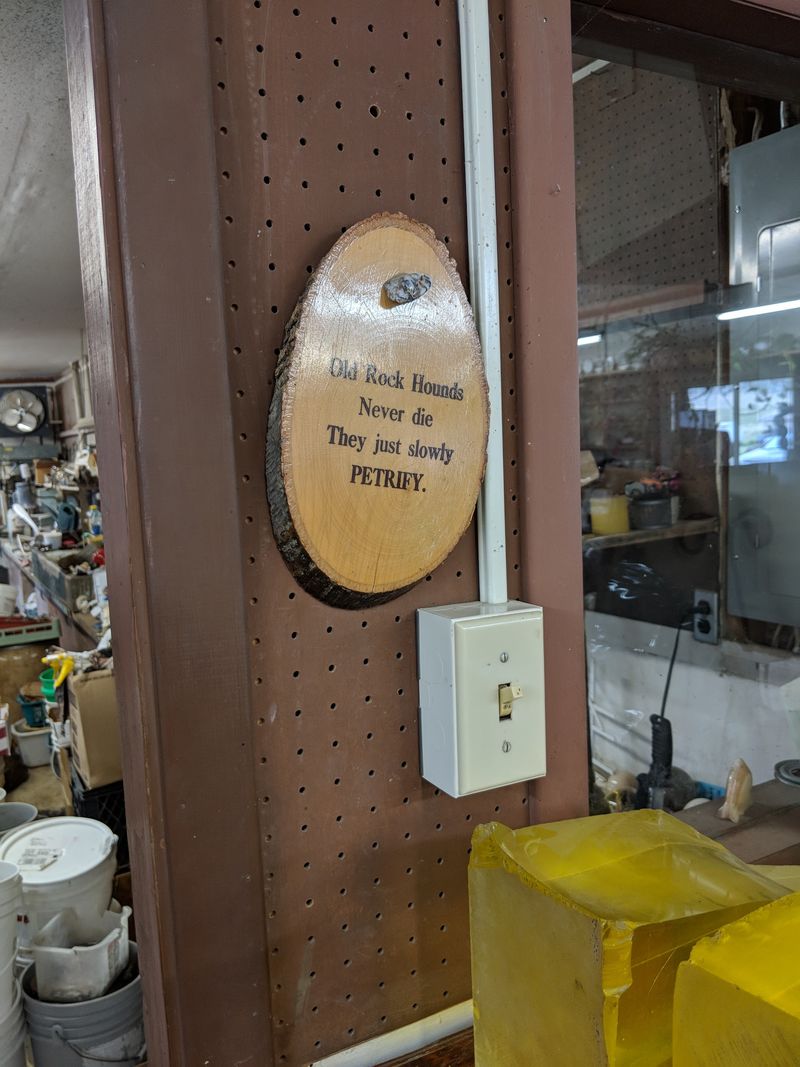 Friendly Owners and a Few Dad Jokes Friendly Owners and a Few Dad Jokes