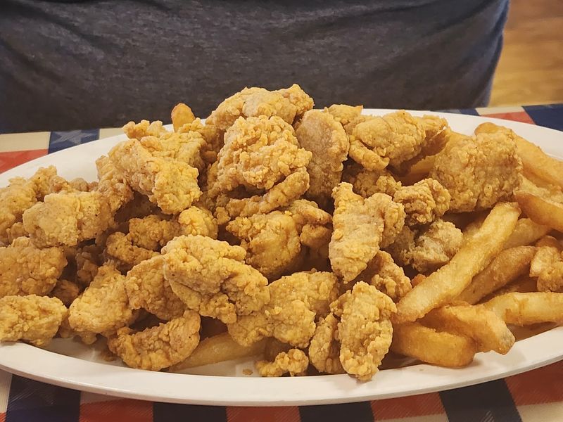 Frog Legs, Gator Tail, and Other Brave Bites Frog Legs, Gator Tail, and Other Brave Bites