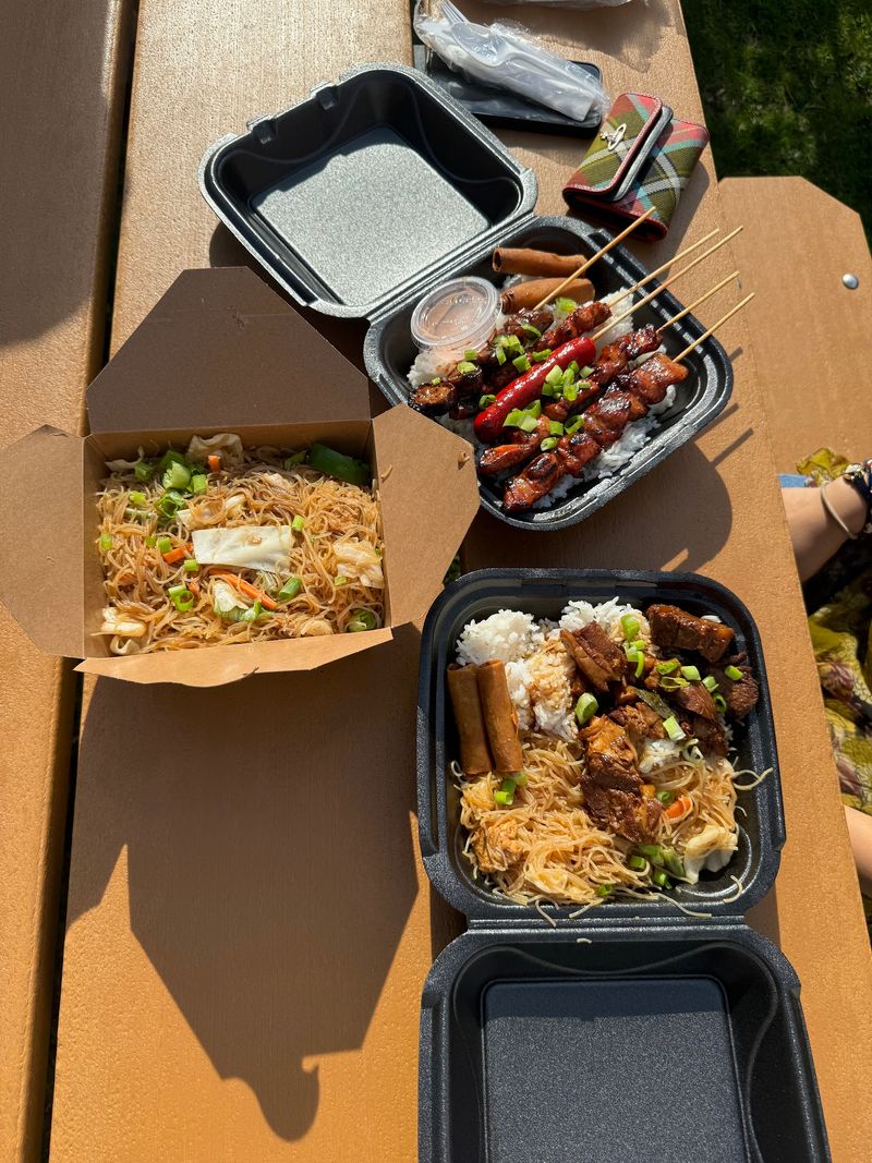 From Food Truck Roots to a Neighborhood Fixture From Food Truck Roots to a Neighborhood Fixture