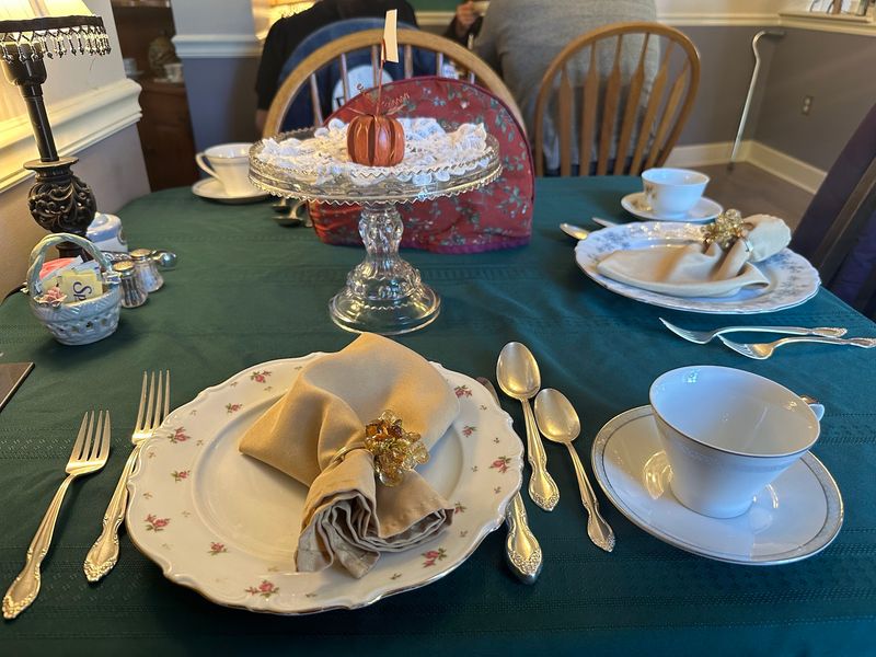 Front Porch Tea Room and Gathering Place, Hallam, Pennsylvania