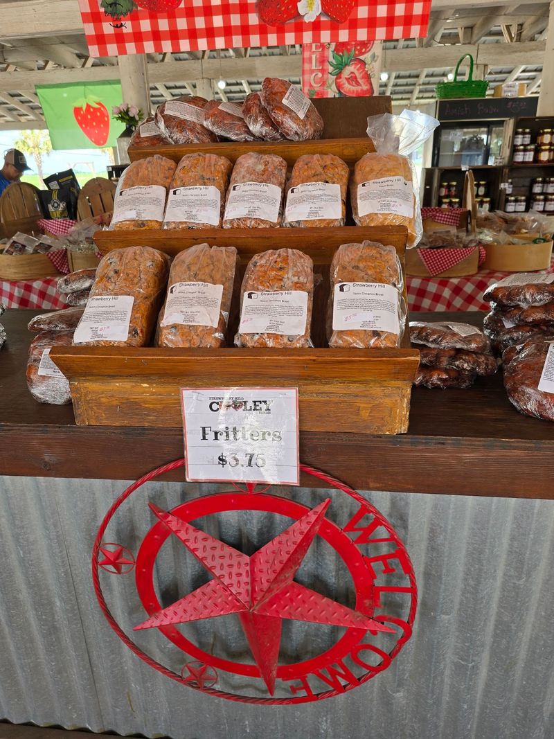 Fruit Ciders, Doughnuts, and Fresh Breads Fruit Ciders, Doughnuts, and Fresh Breads