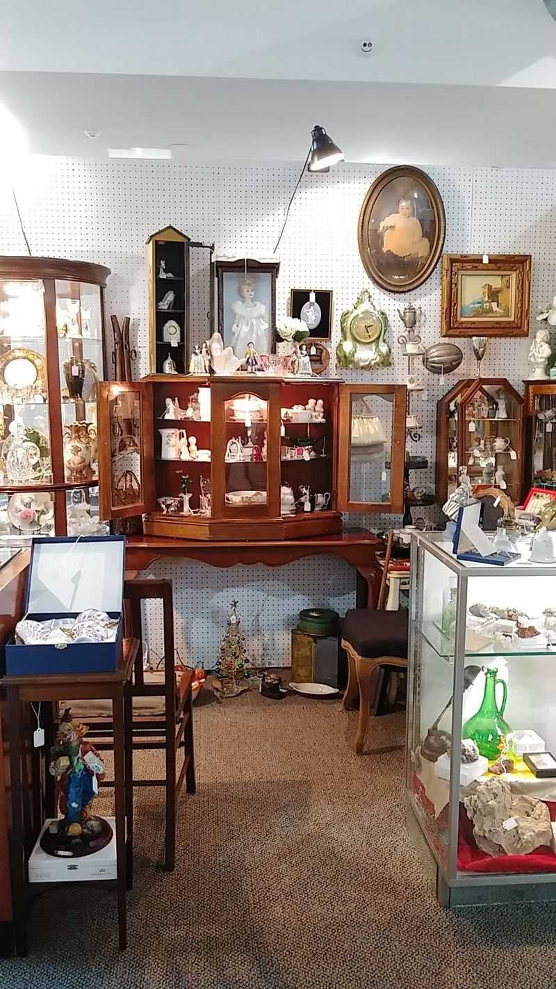 Furniture Finds and Antique Clocks Furniture Finds and Antique Clocks