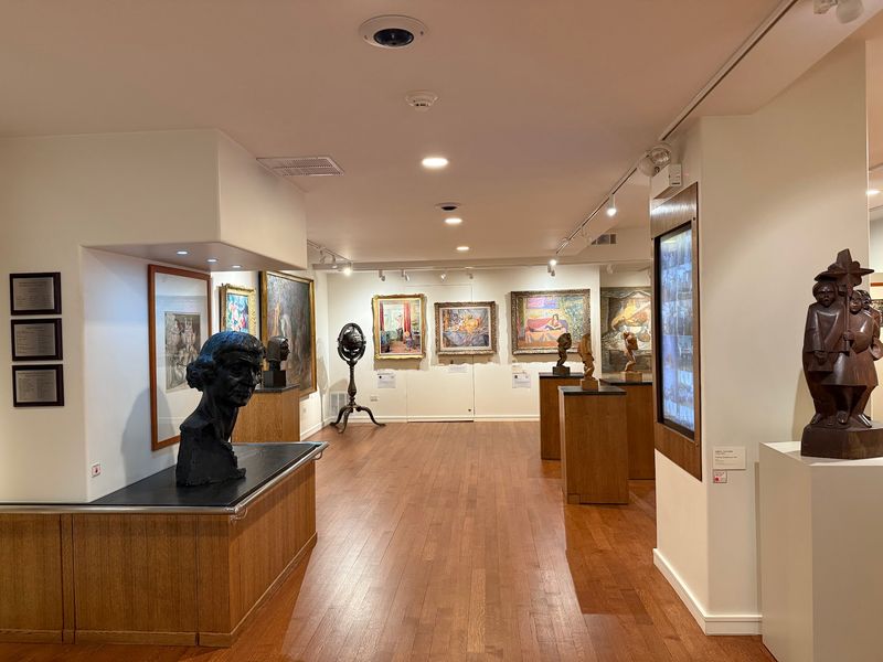 Galleries of Painting, Tapestry, and Folk Craft