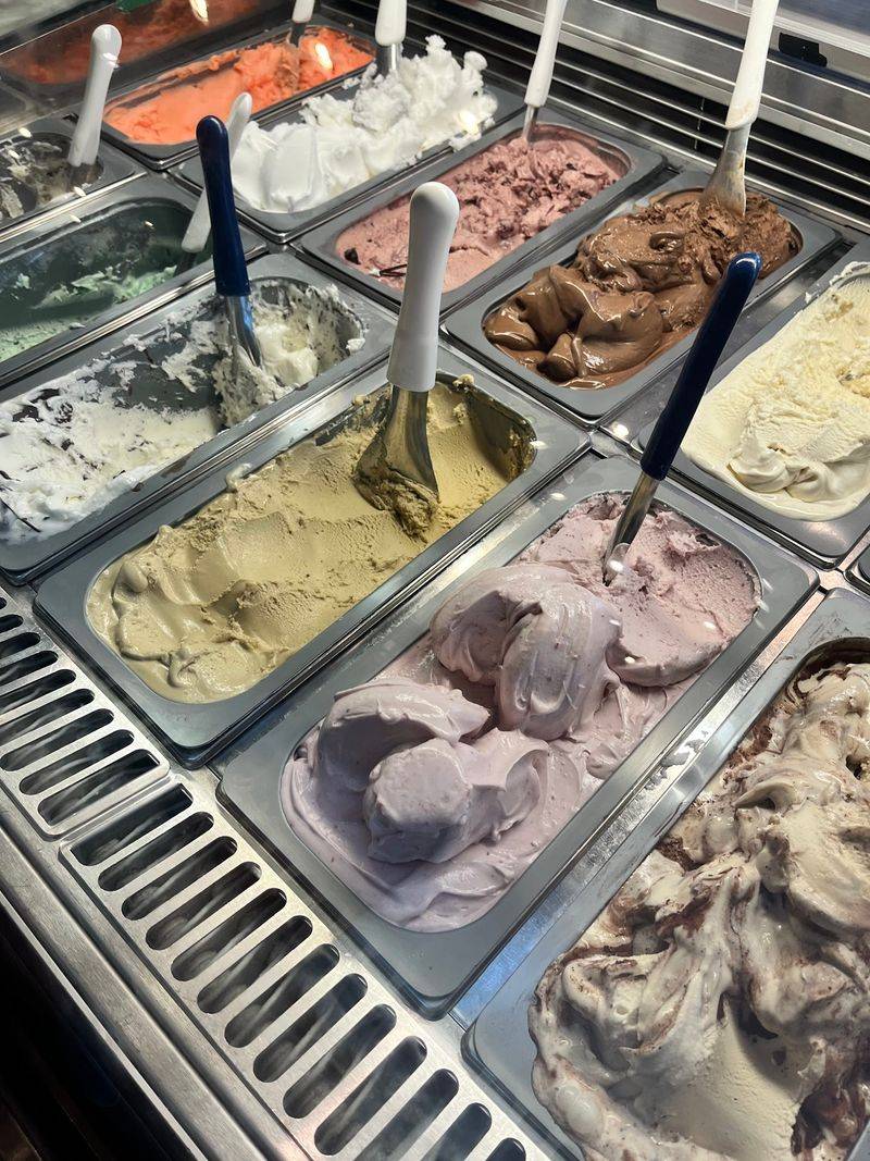 Gelato and Sweet Treats