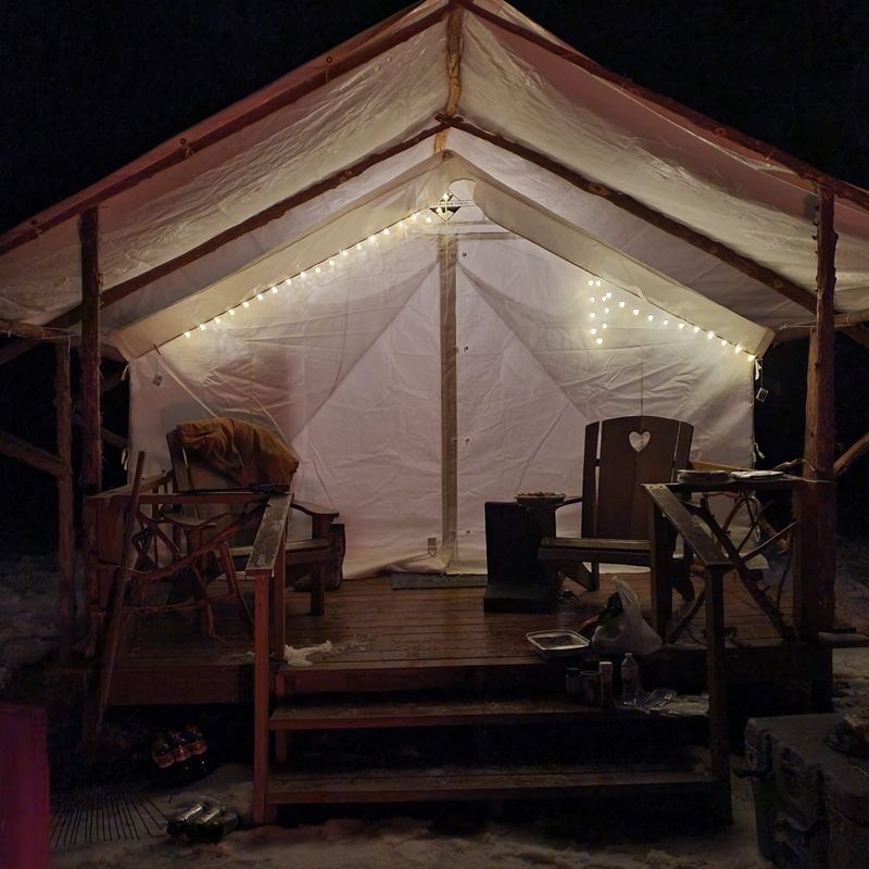 Glamping Tent and Cabin Stays