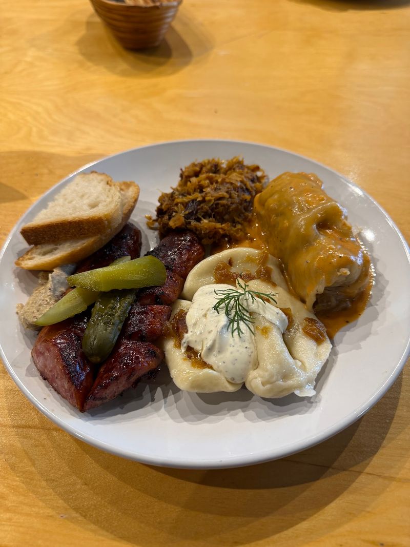 Golumpki And Hearty Comfort Plates Golumpki And Hearty Comfort Plates