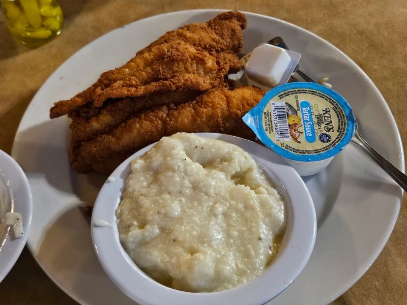 Grits, Collards, and Southern Sides