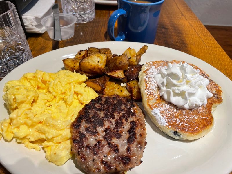 Guy's Breakfast and Other Morning Heroes Guy's Breakfast and Other Morning Heroes