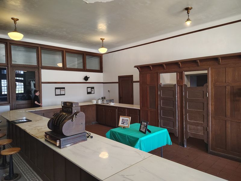 Harvey Girls History and the Baggage Room Cafe
