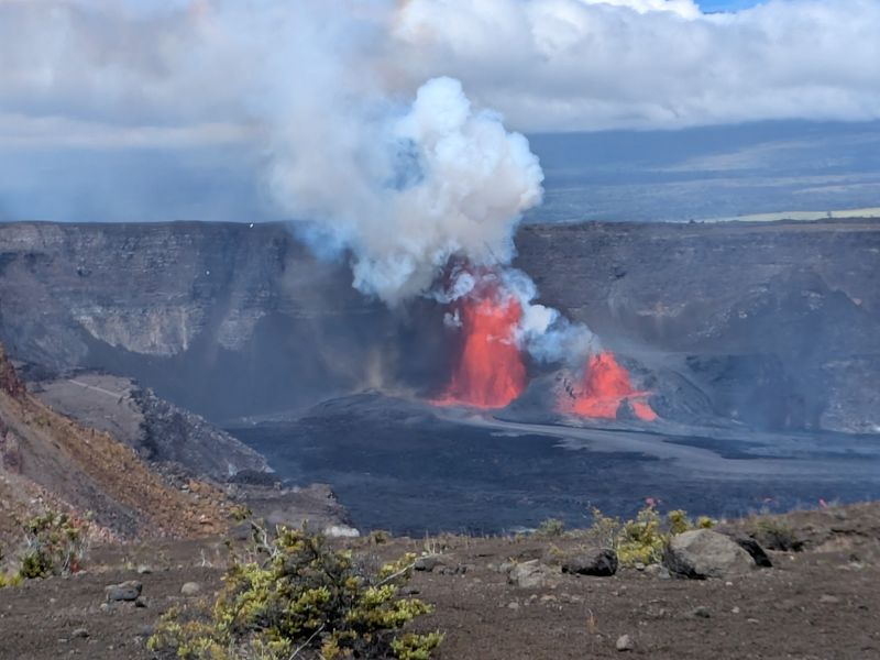Hawaiʻi Volcanoes National Park, Hawaii Hawaiʻi Volcanoes National Park, Hawaii