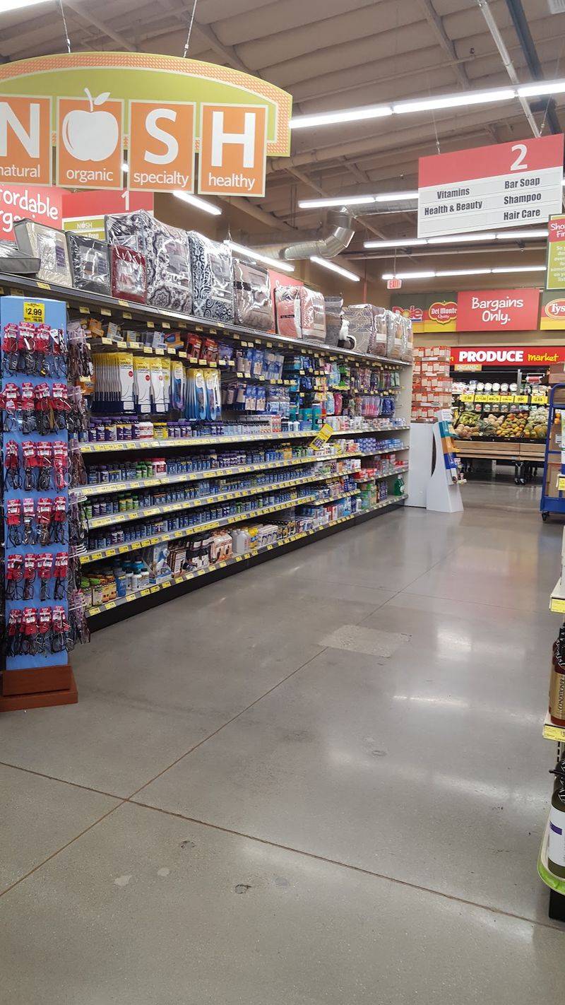 Healthy Shelves Full of Organic, Vegan, and Gluten-Free Finds