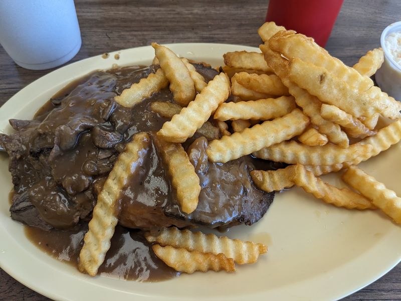 Hearty Plates Beyond the Bun