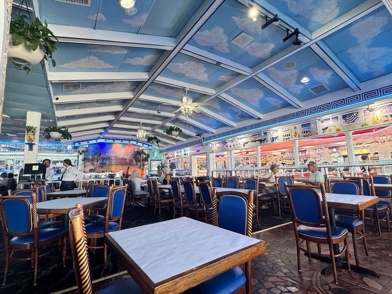 Hellas Restaurant & Bakery, Tarpon Springs, FL