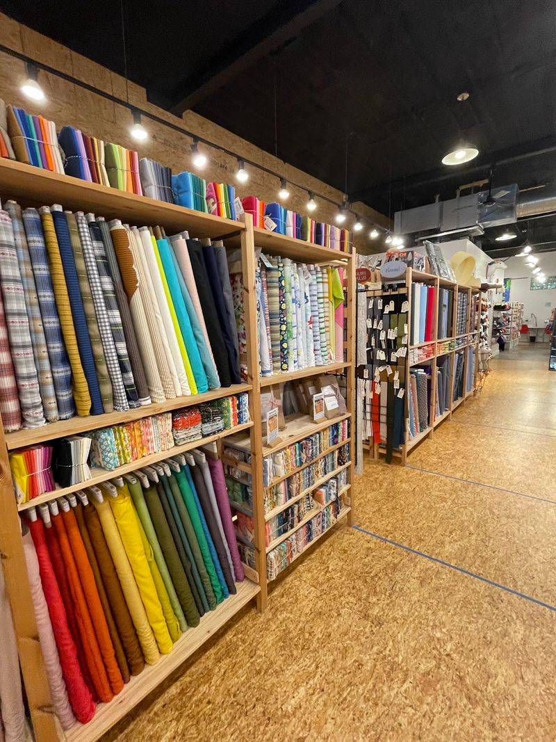High Ceilings and Bright Shelves