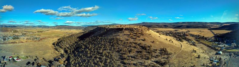 High Desert Scenery in Every Direction High Desert Scenery in Every Direction