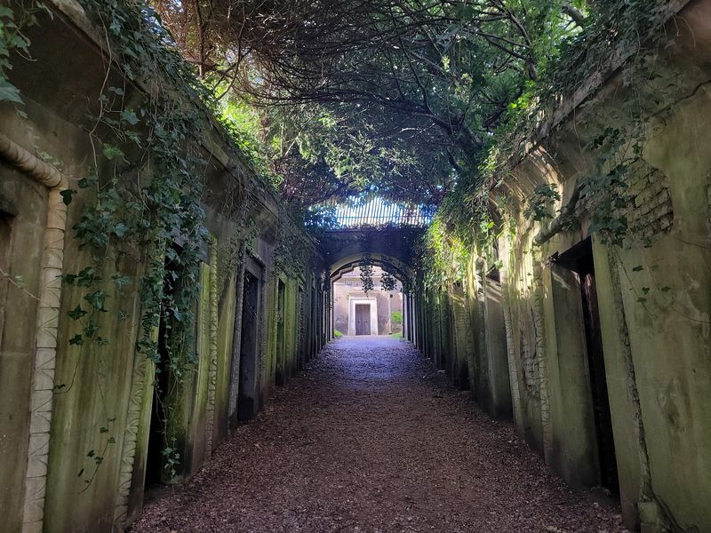 Highgate Cemetery, London, England Highgate Cemetery, London, England