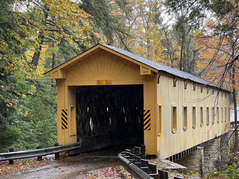 Historic Windsor Mills Covered Bridge, Ohio, Windsor Historic Windsor Mills Covered Bridge, Ohio, Windsor