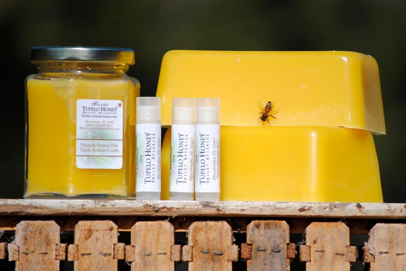 Hive-Made Goods for Skin and Hair Hive-Made Goods for Skin and Hair