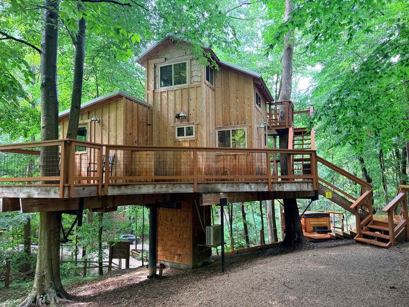 Hocking Hills Treehouse Cabins, South Bloomingville, OH Hocking Hills Treehouse Cabins, South Bloomingville, OH