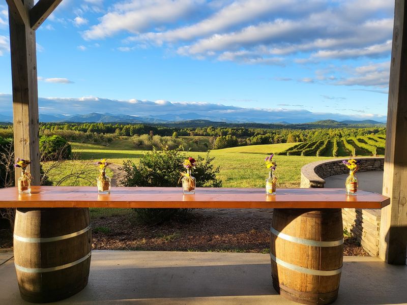 Holiday Brunch With a Mountain Backdrop