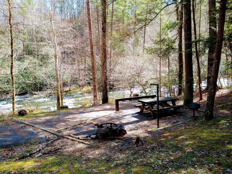 Horse Cove Campground, Cheoah Ranger District, Nantahala National Forest, Tapoco, NC Horse Cove Campground, Cheoah Ranger District, Nantahala National Forest, Tapoco, NC