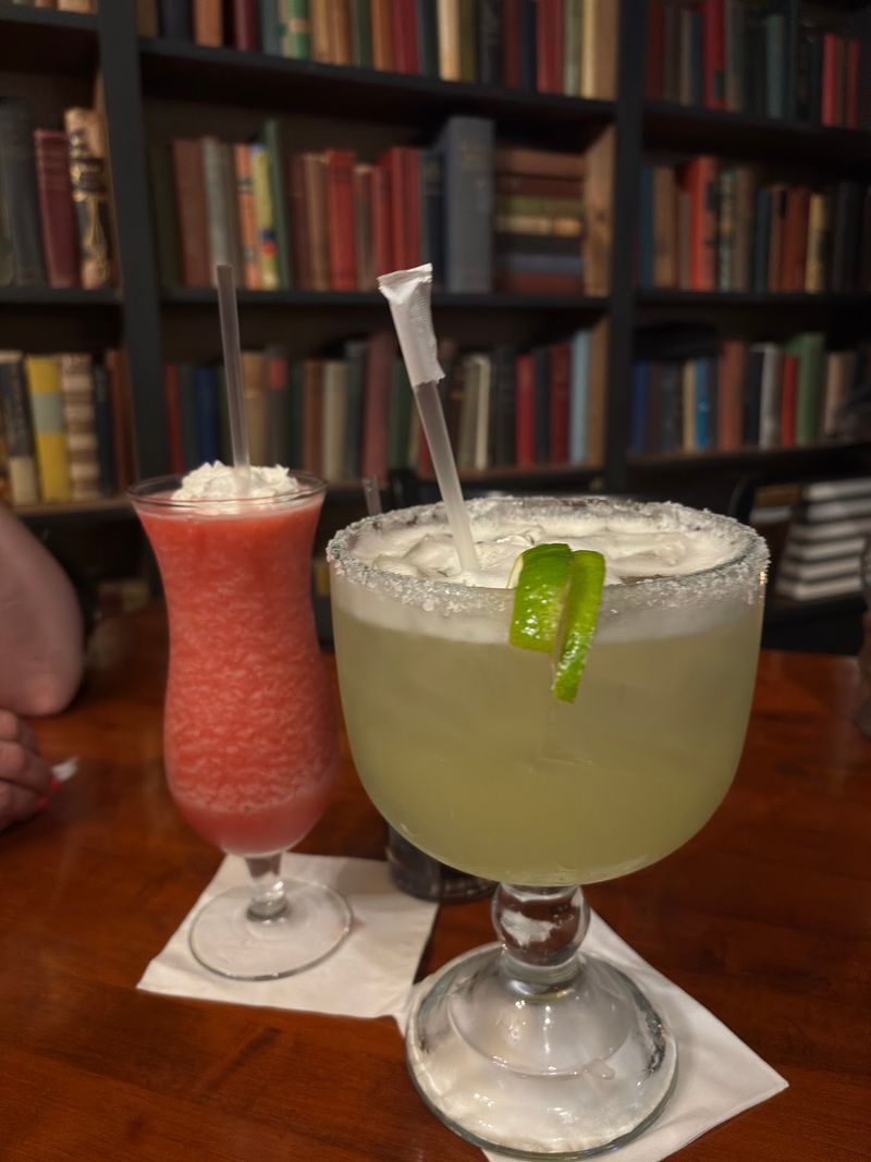 Hours, Happy Hour and Practical Tips