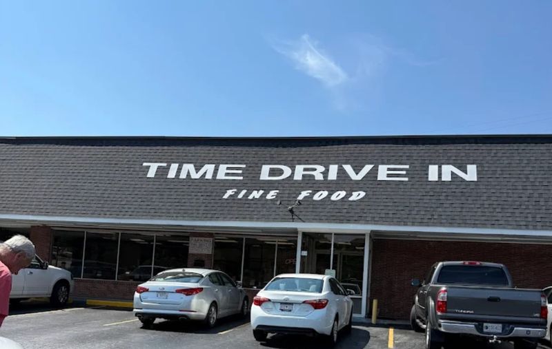 Hours, Location, and Planning Your Stop