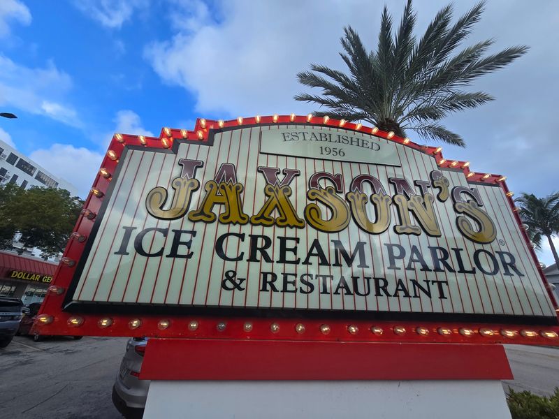 Hours, Parking, and Pricing Before You Go