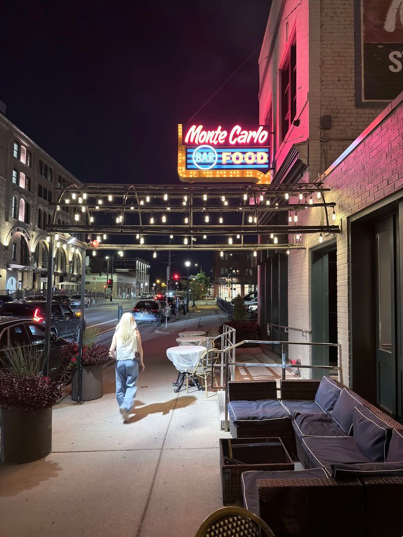 Hours, Prices, and Parking Before You Go