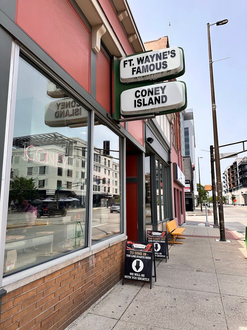 Hours, Prices, and Parking Tips Hours, Prices, and Parking Tips
