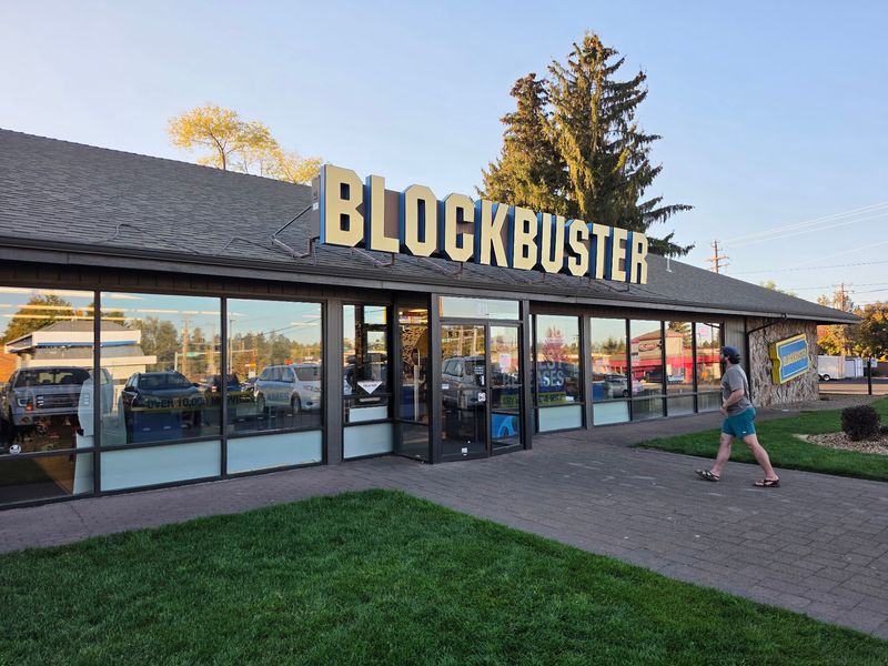 How a Chain Shrank Down to One Store