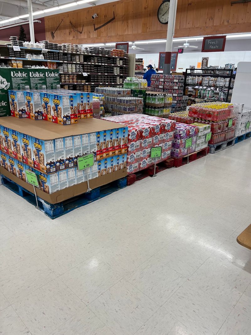 How the Bargain Shelves Get Stocked How the Bargain Shelves Get Stocked
