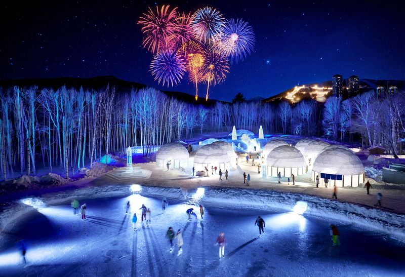 Ice Hotel at Hoshino Resorts TOMAMU in Hokkaido, Japan Ice Hotel at Hoshino Resorts TOMAMU in Hokkaido, Japan