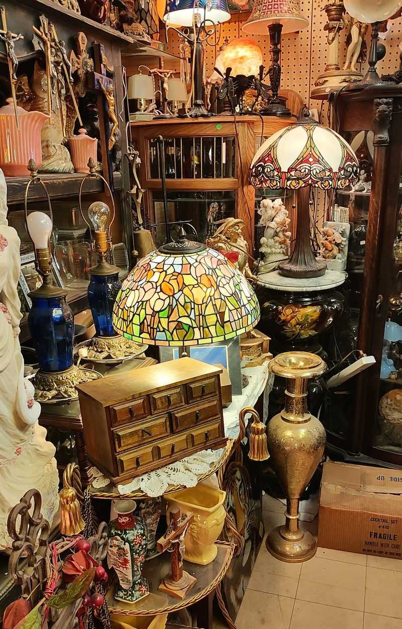 Indoor Shops Beyond the Tables Indoor Shops Beyond the Tables
