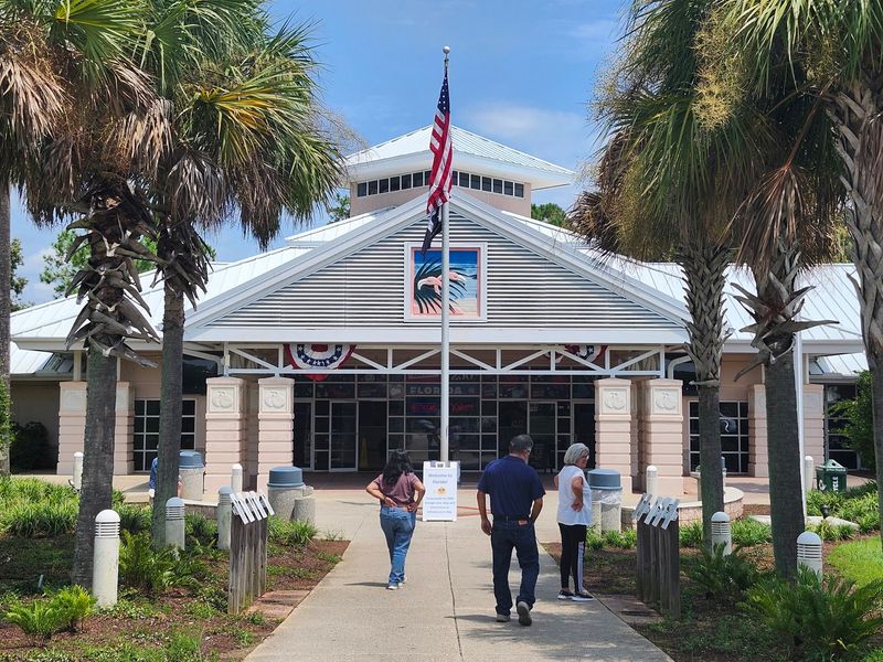 Interstate 10 Official Florida Welcome Center (I-10), Pensacola, FL Interstate 10 Official Florida Welcome Center (I-10), Pensacola, FL