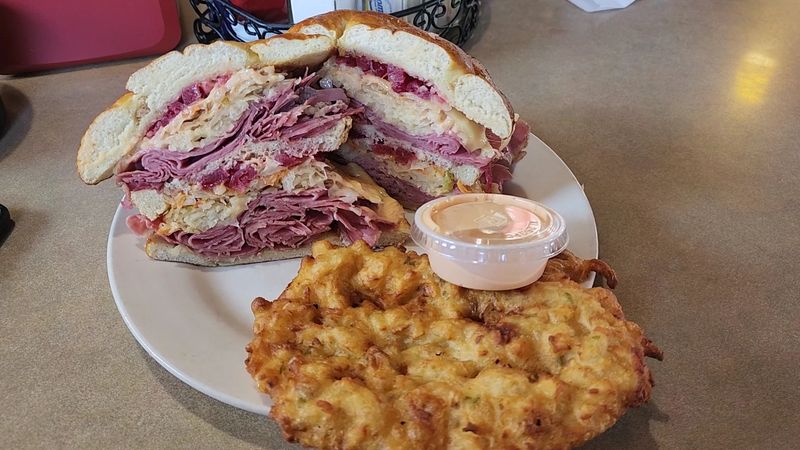 Izzy's - Red Bank Rd., Madisonville, OH Izzy's - Red Bank Rd., Madisonville, OH
